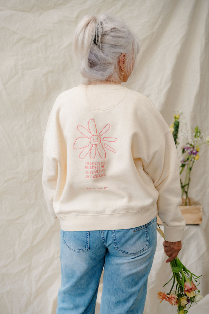 HE LOVES ME Damen Sweater