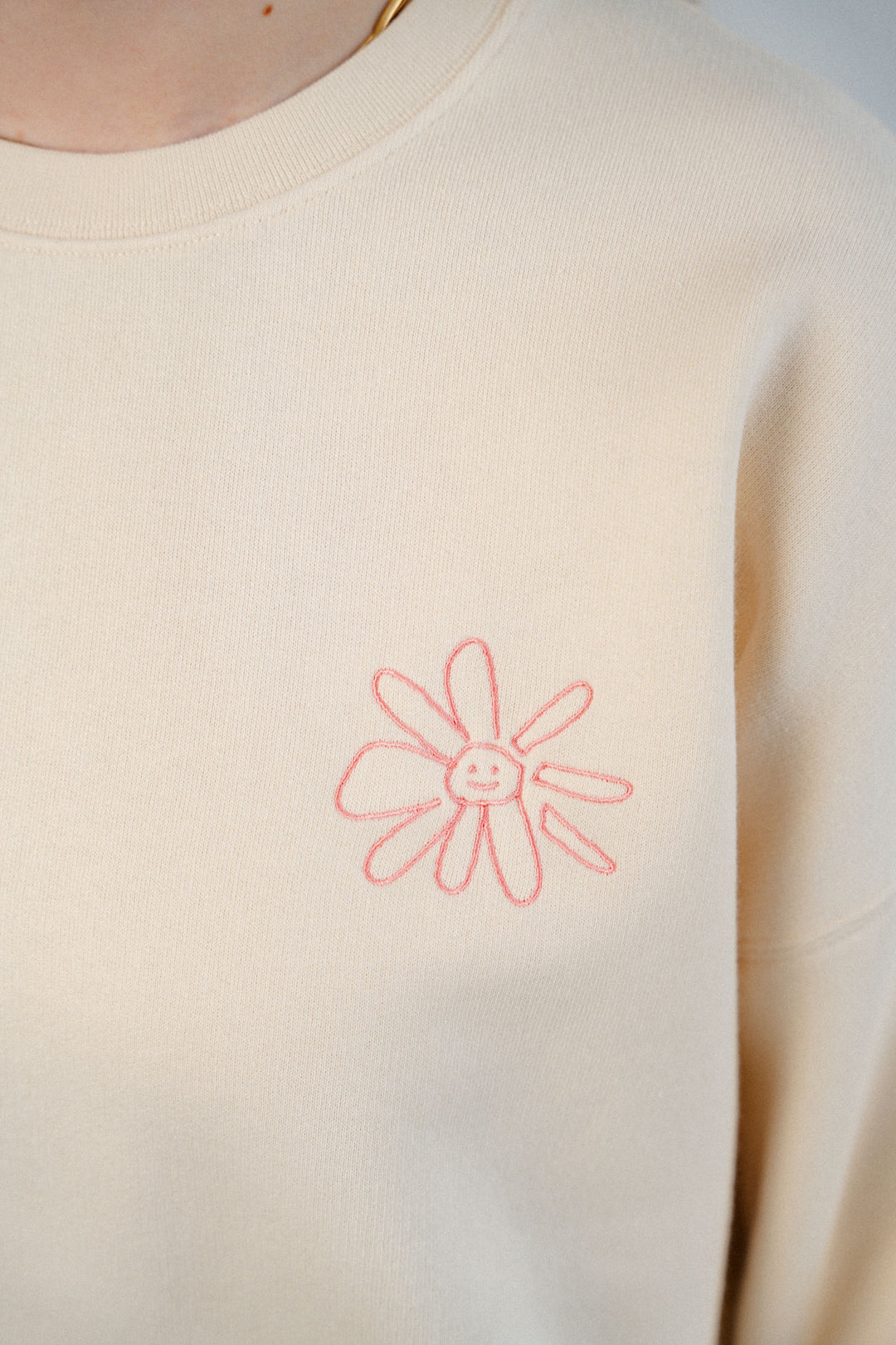 HE LOVES ME Damen Sweater