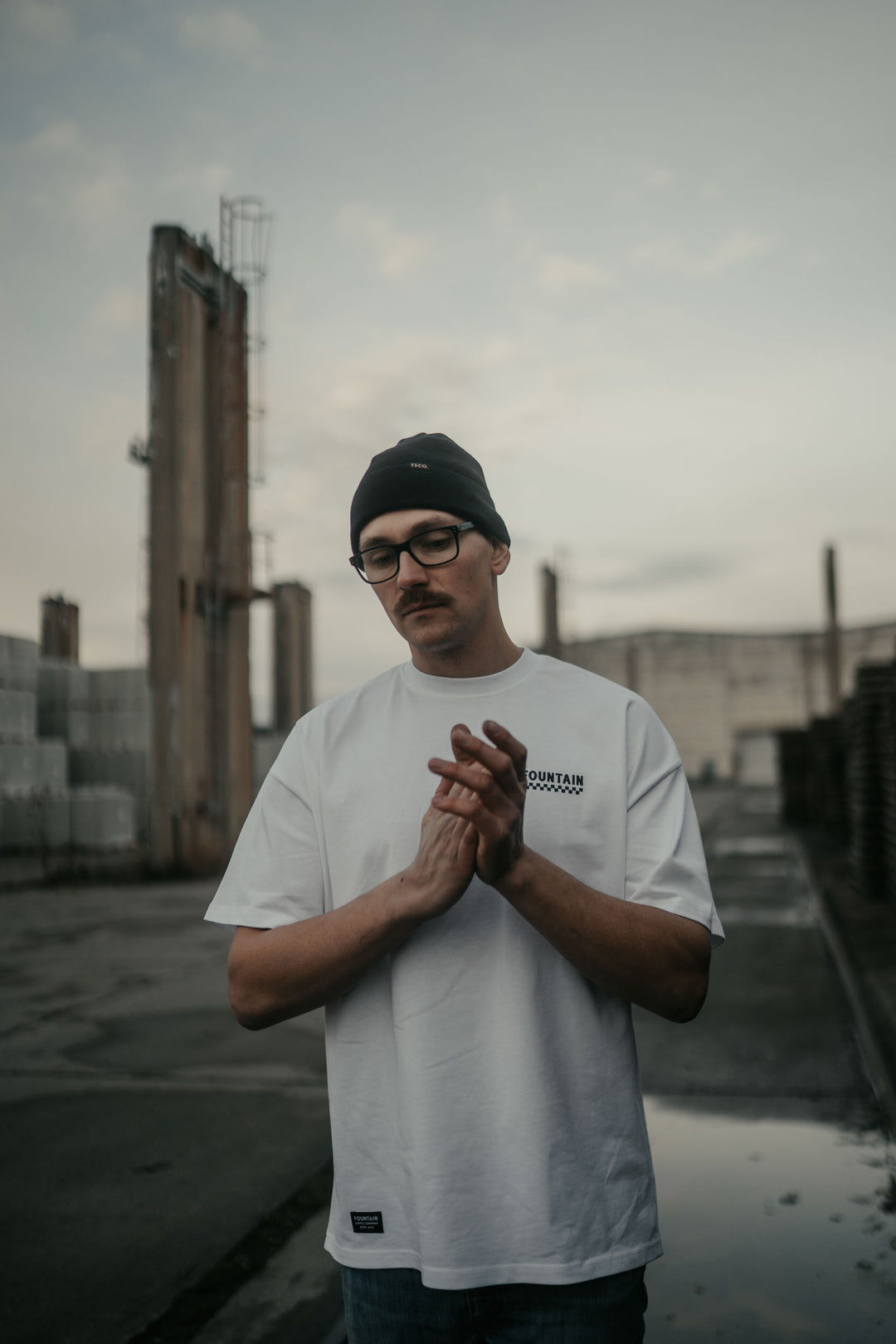 TO LIVE IS CHRIST Oversized T-Shirt